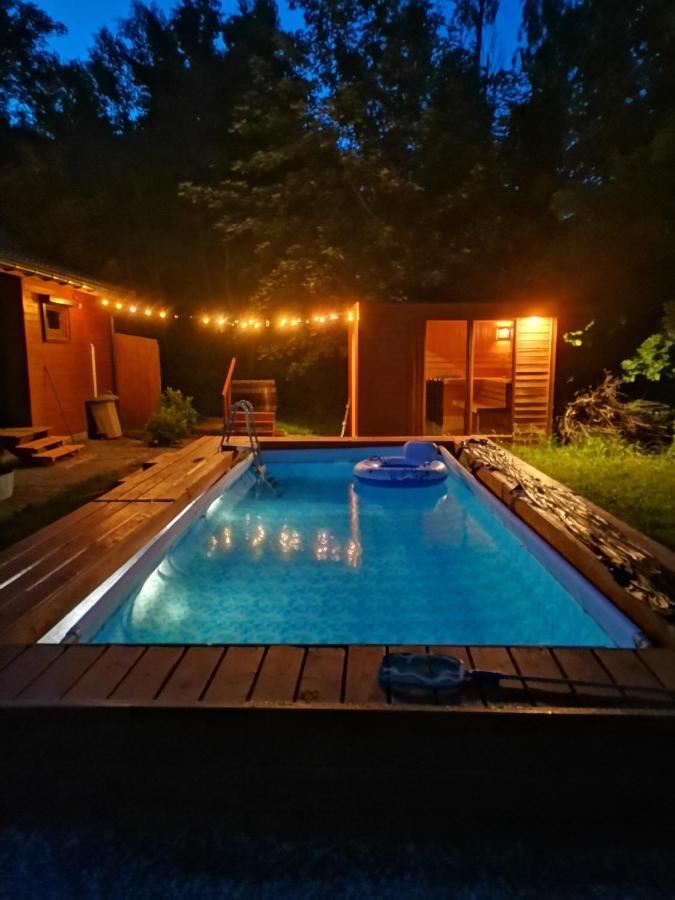 Dziki Zakatek Piskornia Dom Z Sauna ภายนอก รูปภาพ
